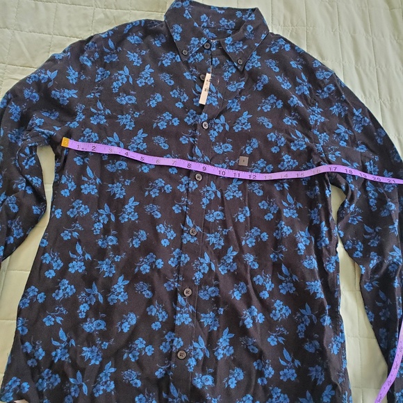 NWT Express Men's Slim Floral Stretch Flannel Shirt, size S - Picture 11 of 11